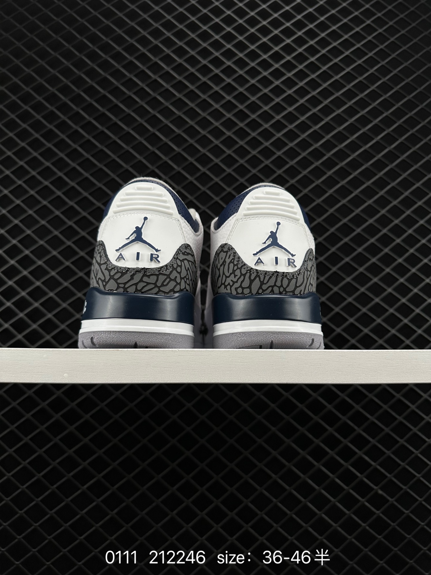 Air Jordan 3 Retro ”Hide and Sneak“